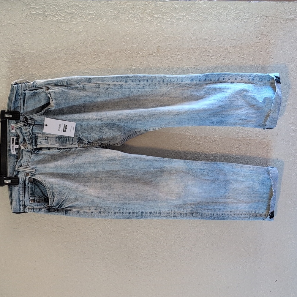 (Levi's) RE/DONE VINTAGE CROP RELAXED SUMMER BLUE JEANS WITH HIGH WAIST - Picture 2 of 16